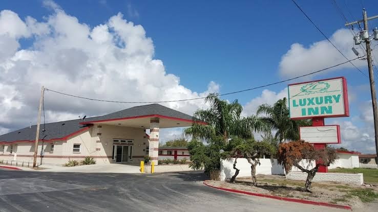Luxury Inn & Sunset RV Park