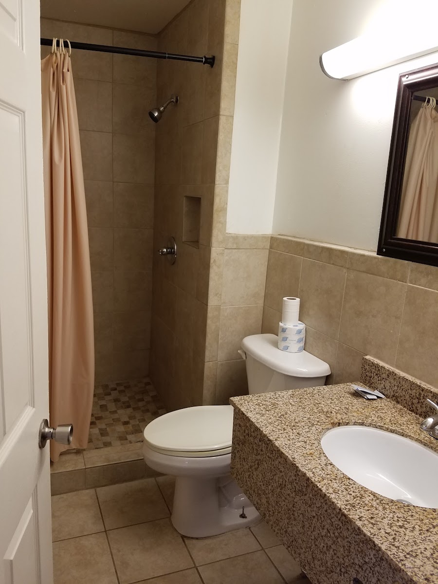Luxury Inn & Sunset RV Park photo 3