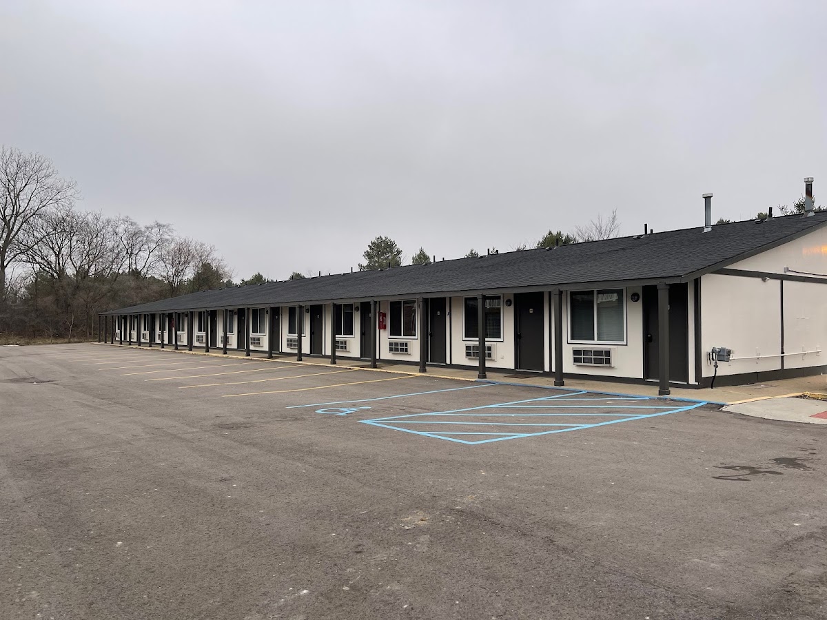 NextGen Suites Mt. Morris