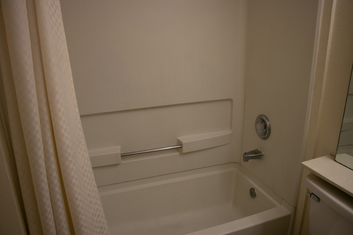 Classic Inn photo 2