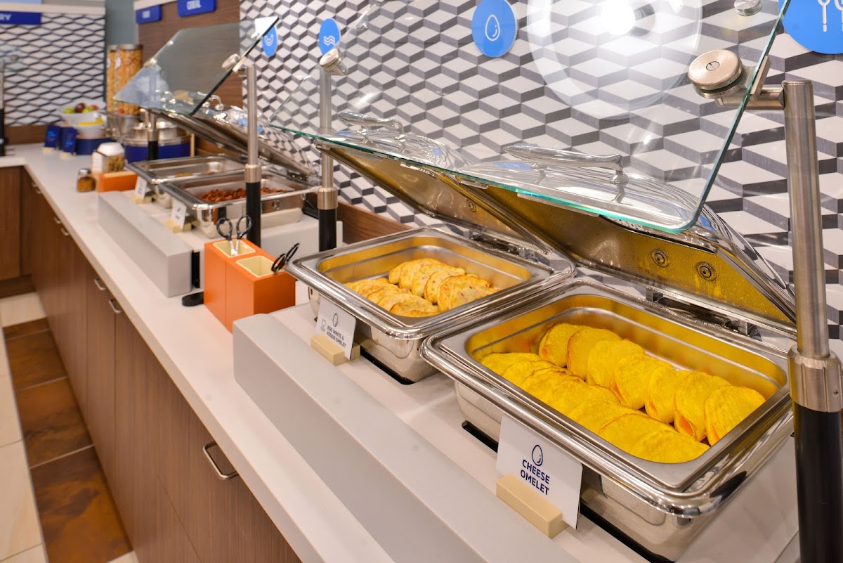 Holiday Inn Express New York City Times Square by IHG photo 2