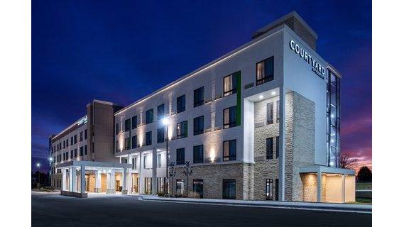 Courtyard by Marriott Kansas City Olathe