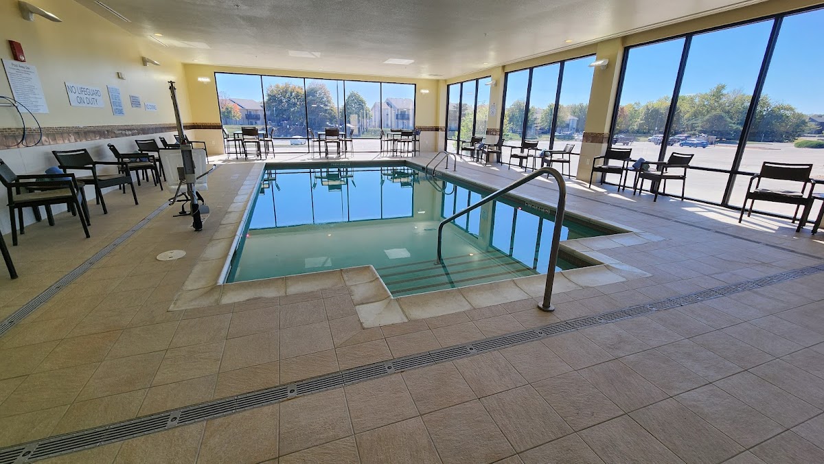 Courtyard by Marriott Kansas City Olathe photo 3