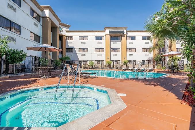 Holiday Inn Santa ANA-Orange Co.