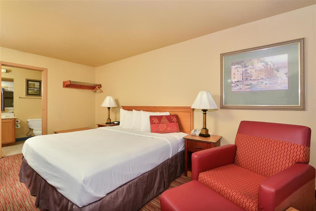Americas Best Value Inn Lakewood Tacoma S photo 2