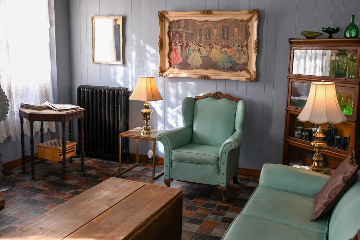 Old Clark Inn photo 3
