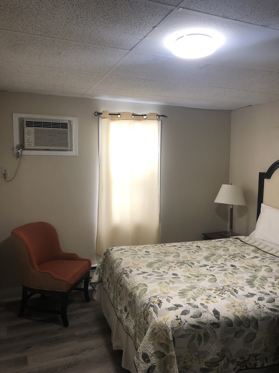 The Falls Family Lodge photo 2