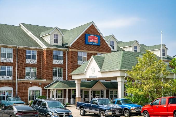 FairBridge Inn & Suite