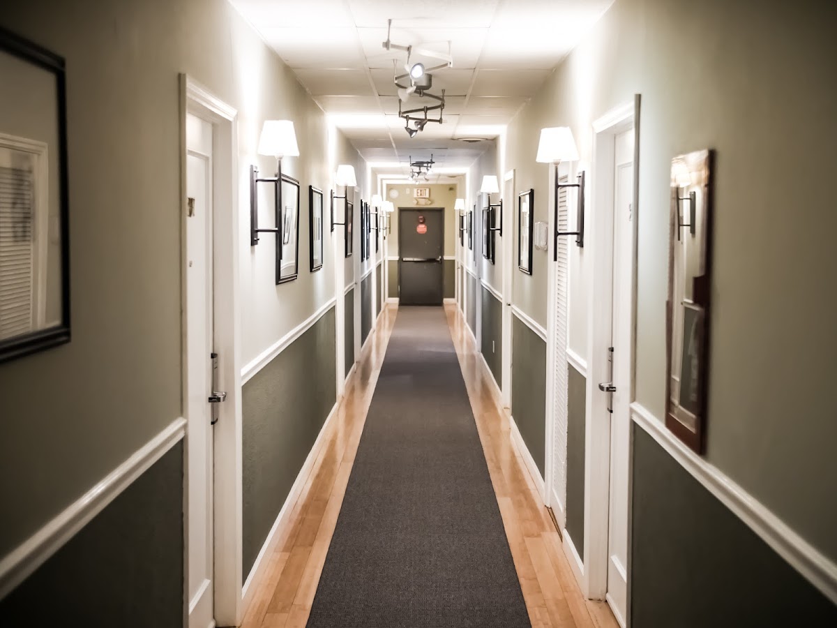 Cadet Hotel photo 3