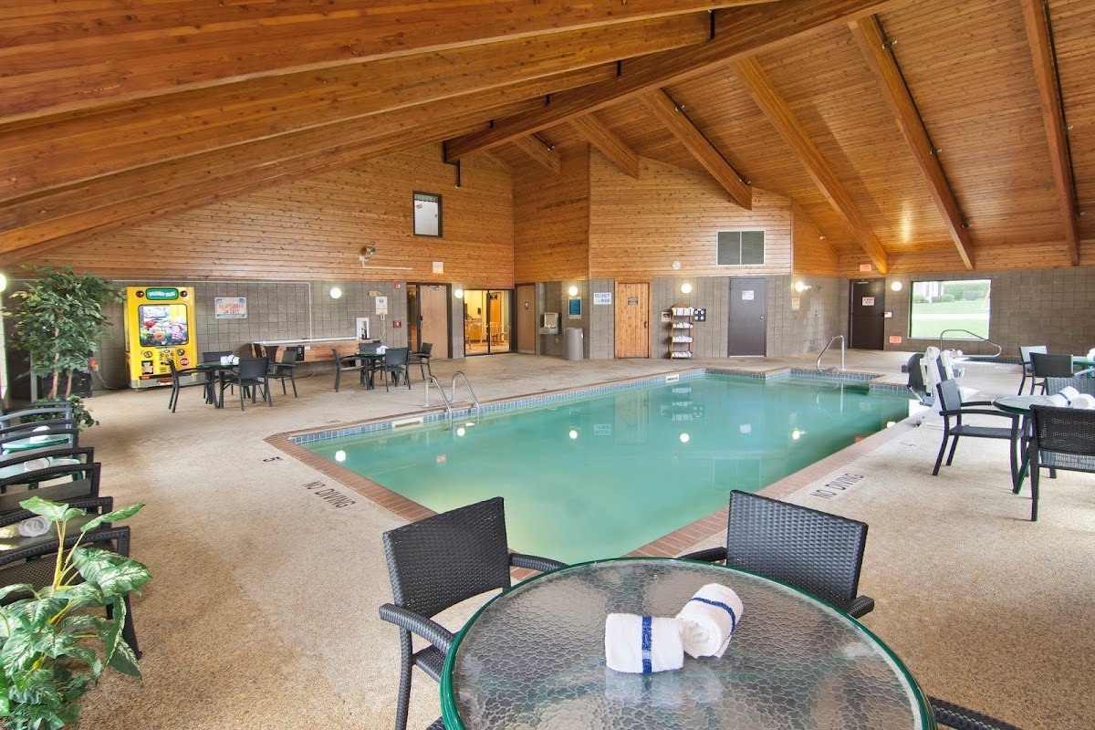 Boarders Inn & Suites by Cobblestone Hotels - Faribault photo 3