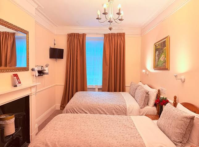 Europa House Hotel