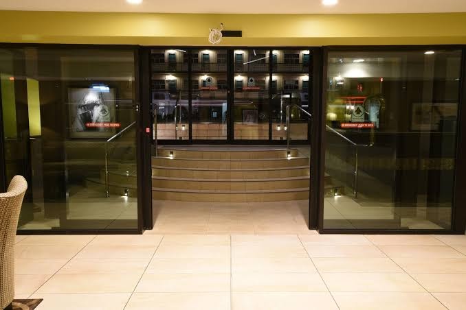 Pacific Inn photo 2