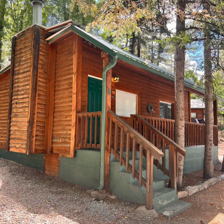 Cozy Bear Cabins
