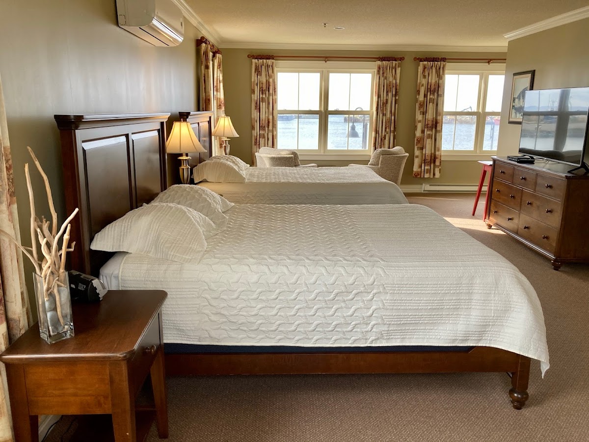 The Harbour Quarters Inn photo 2