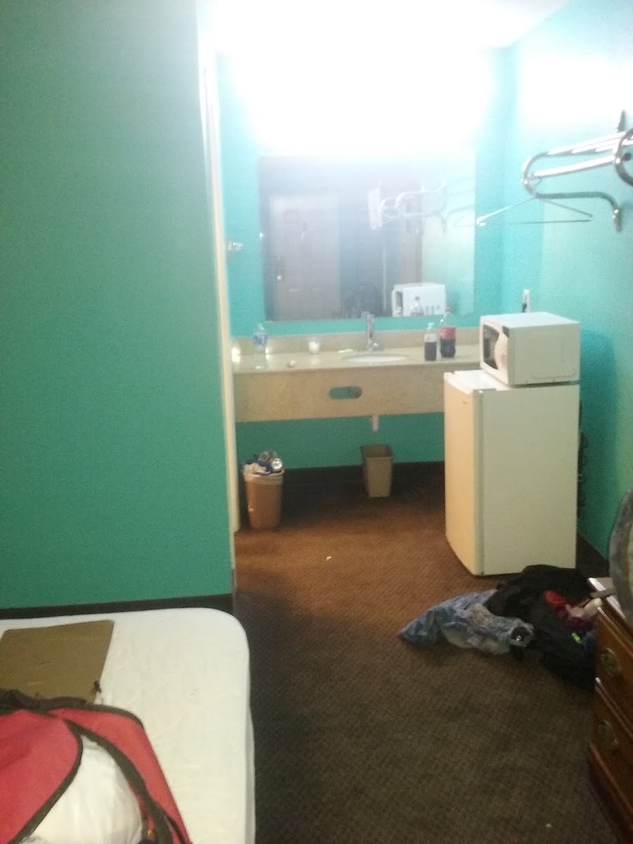 Gwinnett Inn photo 2