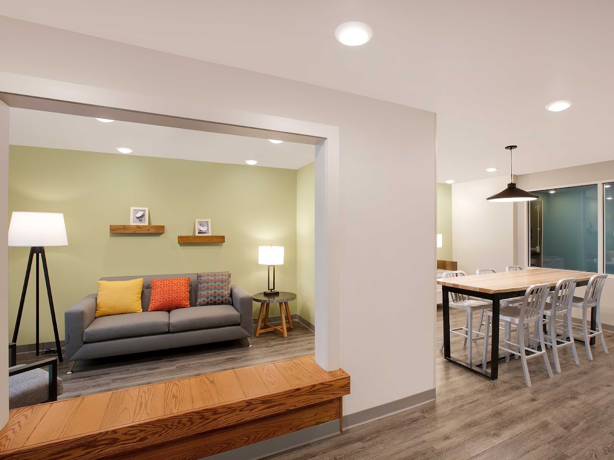 WoodSpring Suites Plano - North Dallas photo 3