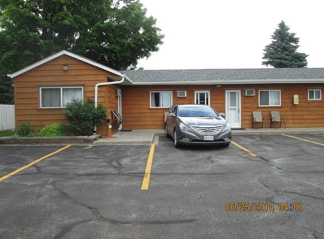 San-Man Motel