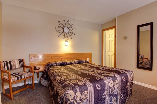 San-Man Motel photo 2