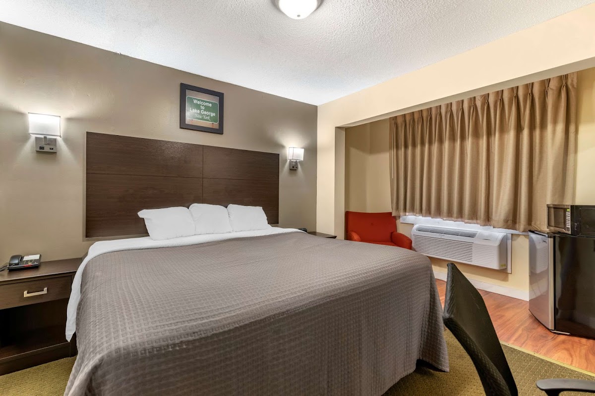 Rodeway Inn Lake George Outlets photo 2