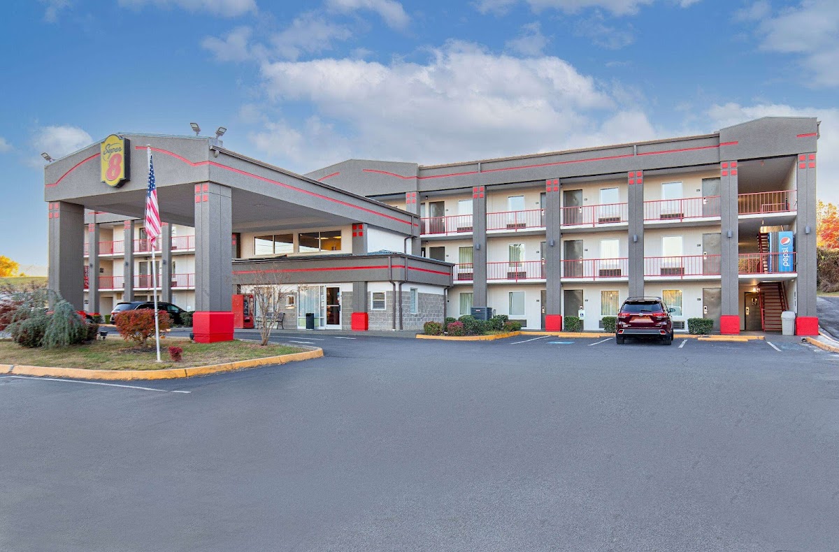Super 8 by Wyndham Kingsport