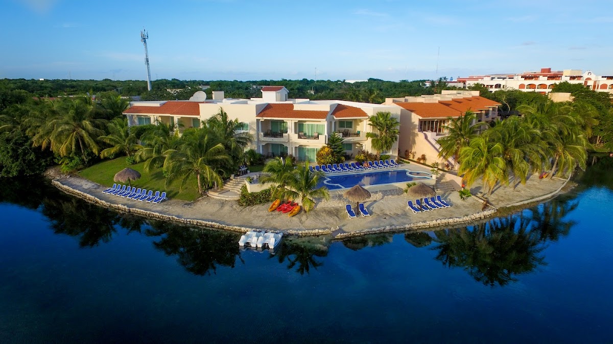 Aventuras Club Lagoon
