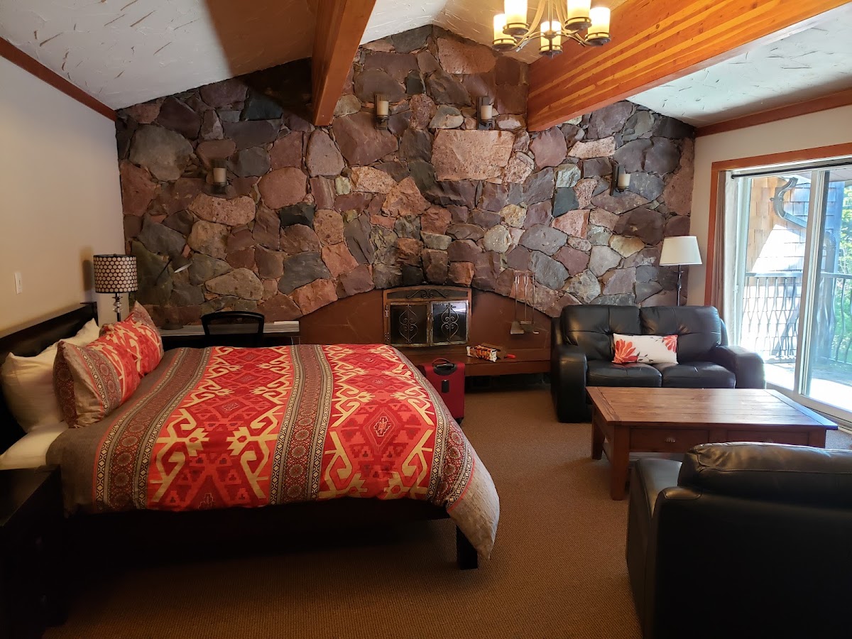 The Lodge at Skeena Landing photo 2