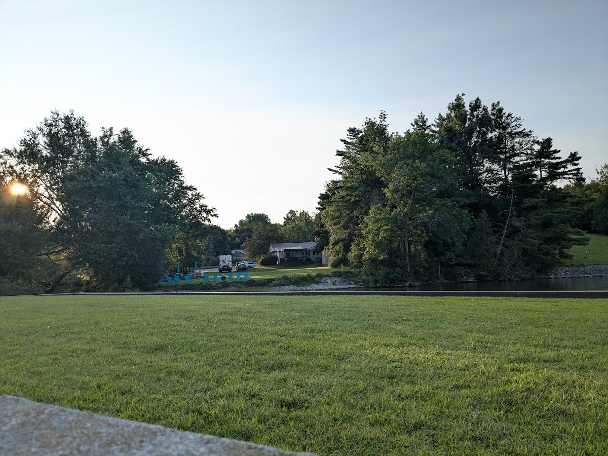 Westport Lakeside Motel photo 3