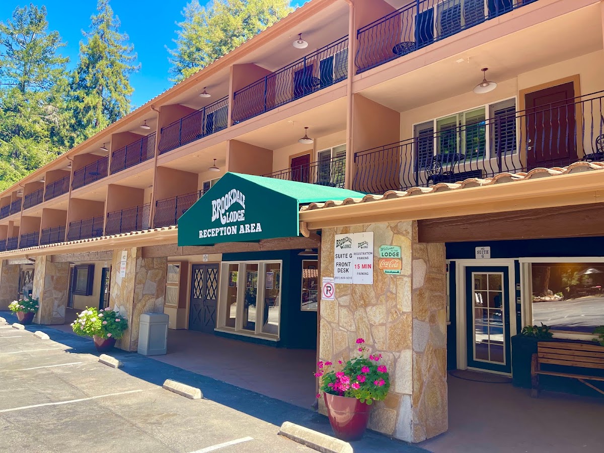 Brookdale Lodge