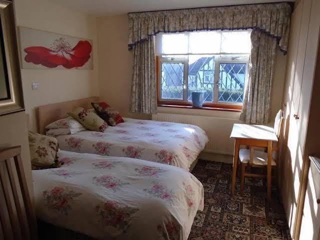 Edgware B & B photo 2