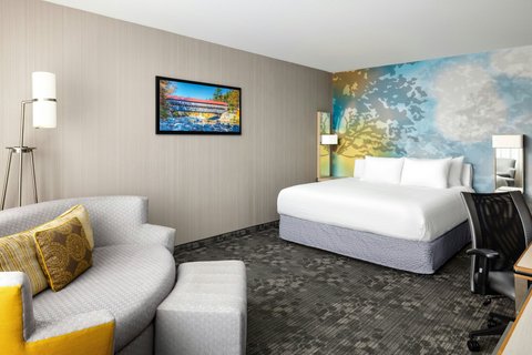 Courtyard by Marriott Concord photo 2