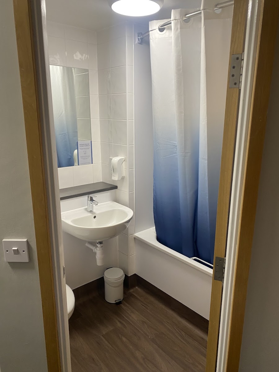 Travelodge Hereford photo 3