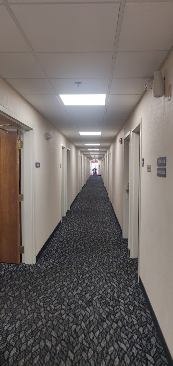 Days Inn & Suites by Wyndham Lafayette IN photo 3