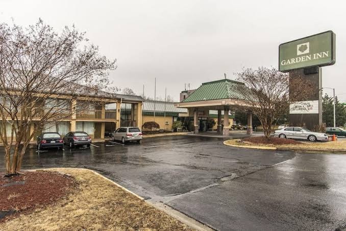 Northeast Garden Inn