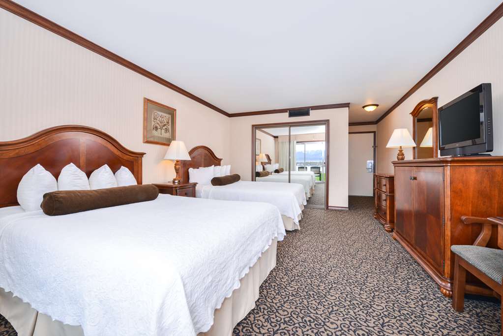 Best Western Edgewater Resort photo 2