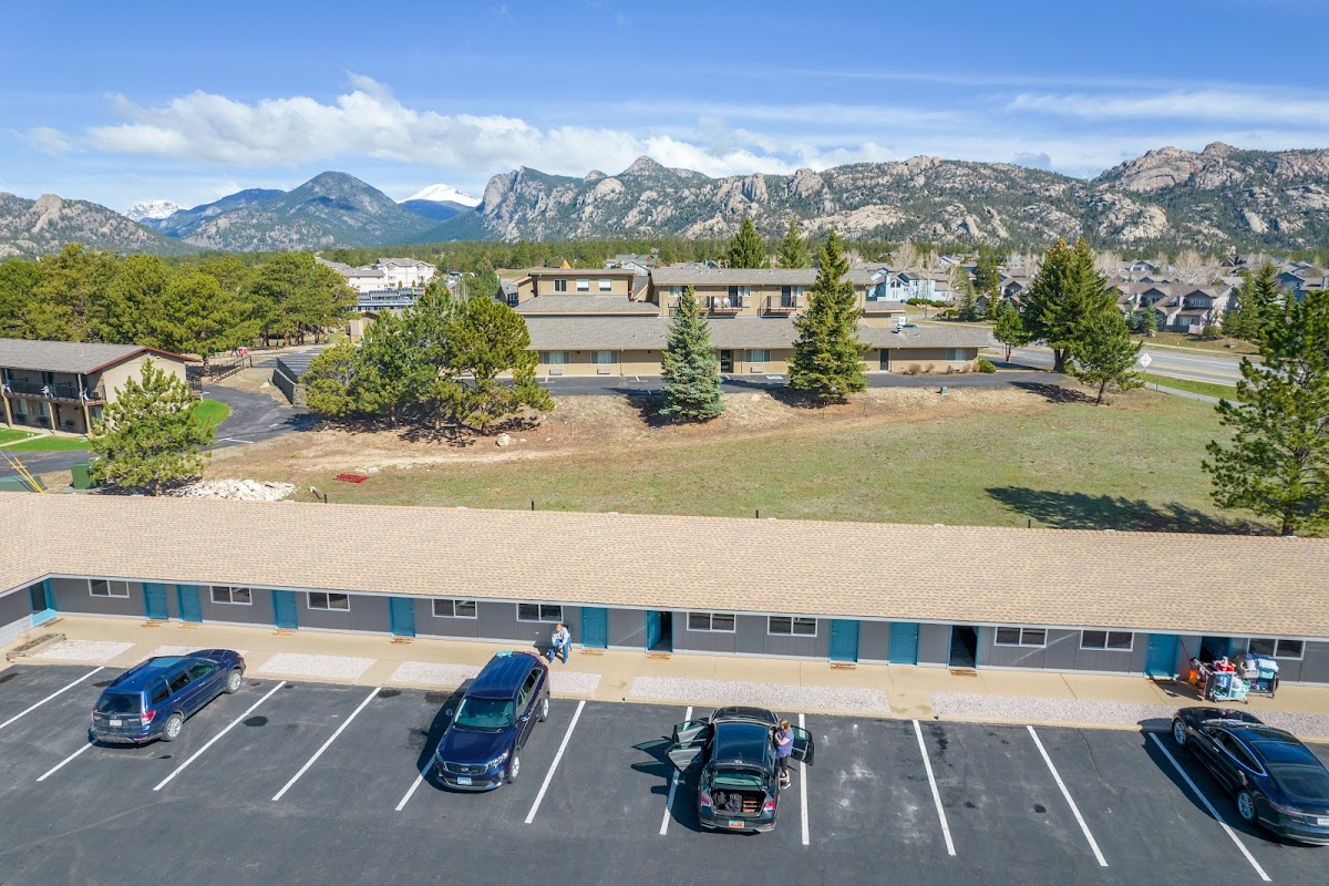 Columbine Inn