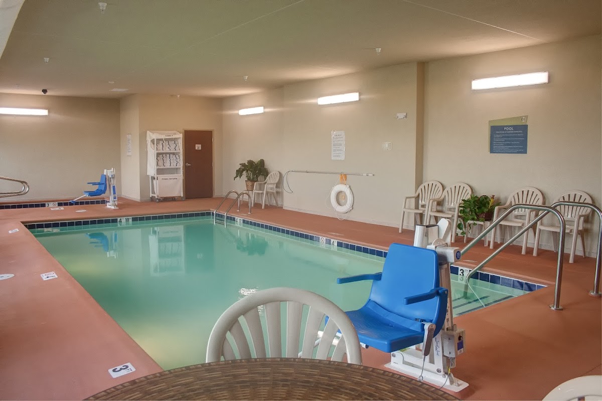 Cobblestone Hotel & Suites - Jefferson photo 3