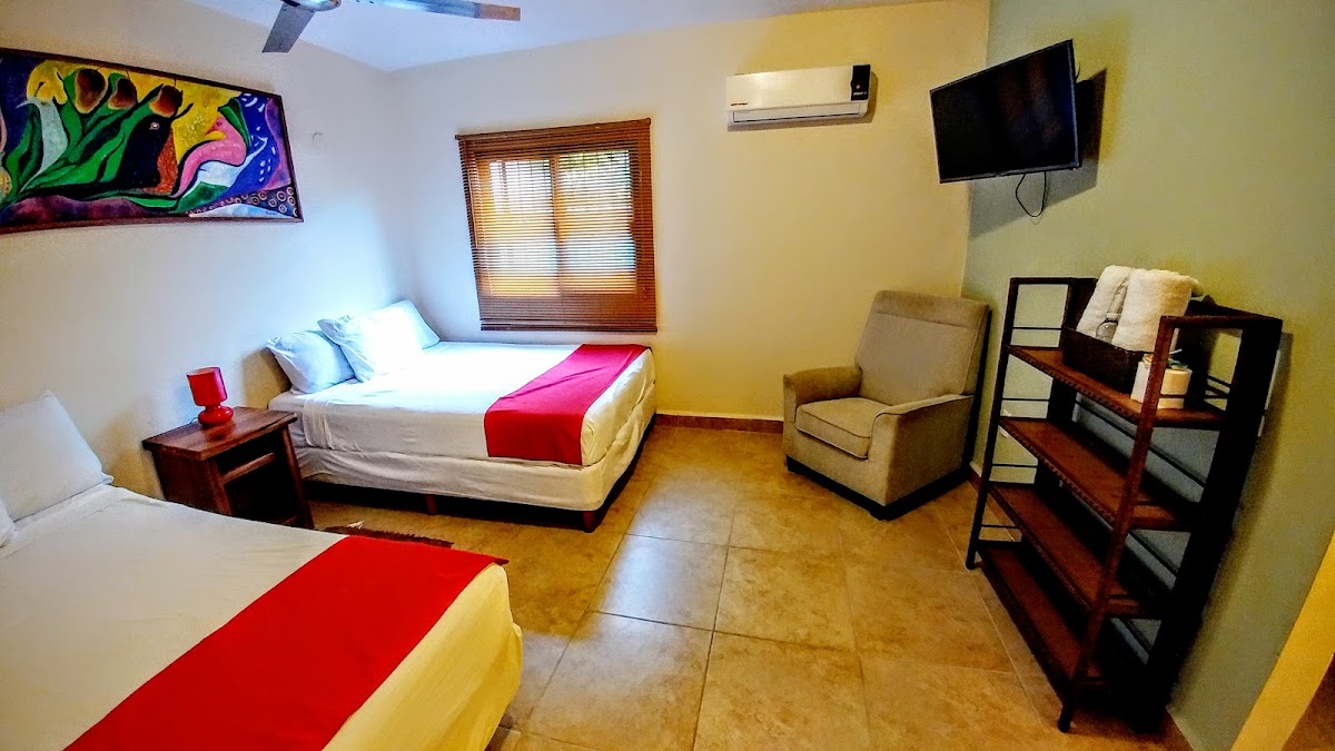 El Roble Nature Hotel photo 2
