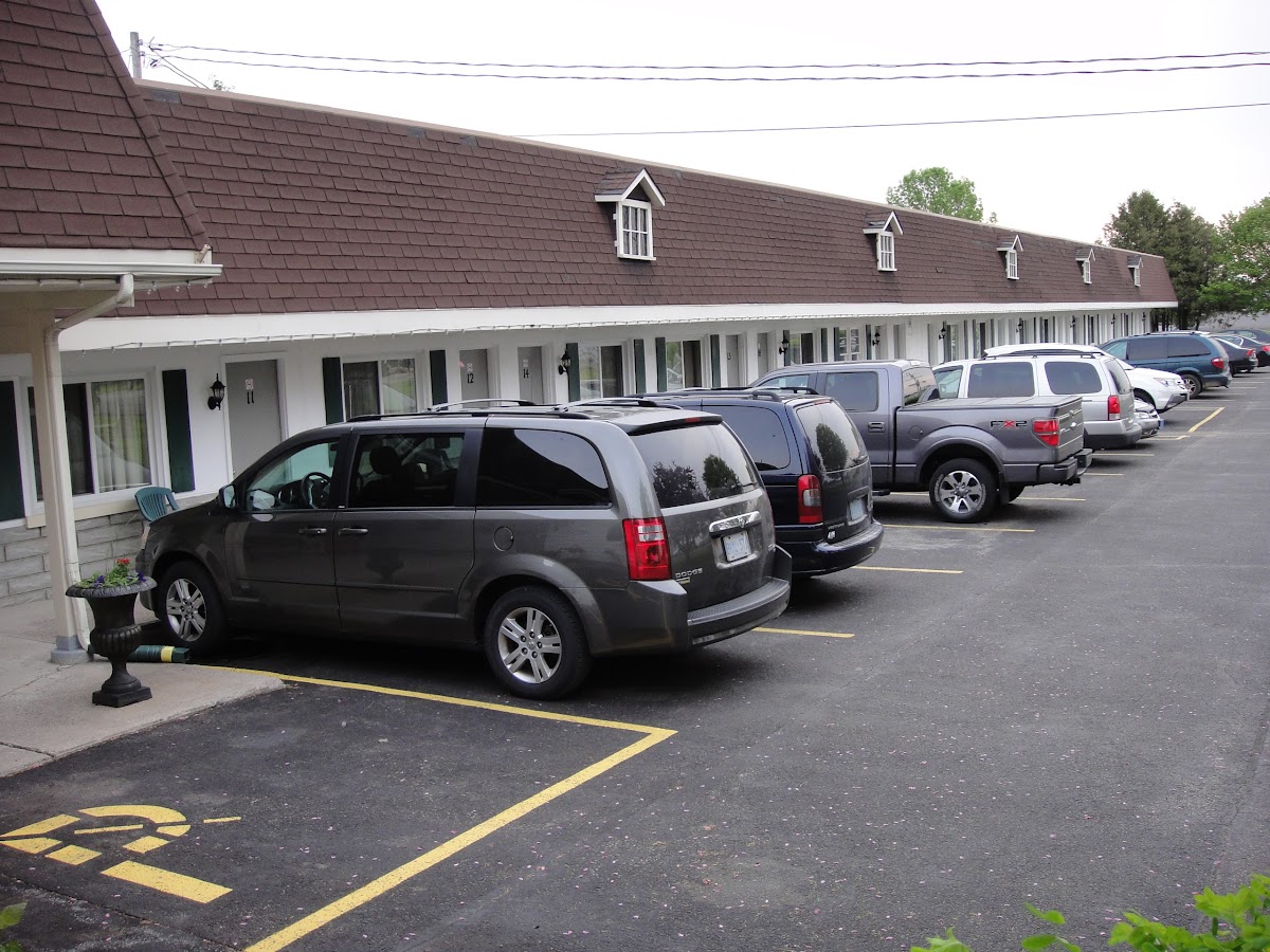 Country Squire Motel photo 2