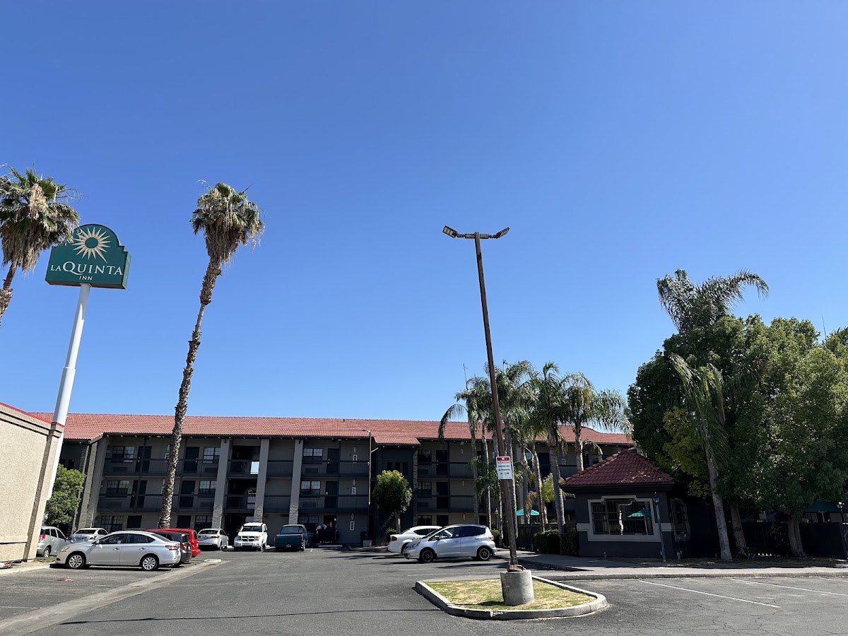 La Quinta Inn by Wyndham Bakersfield South photo 3