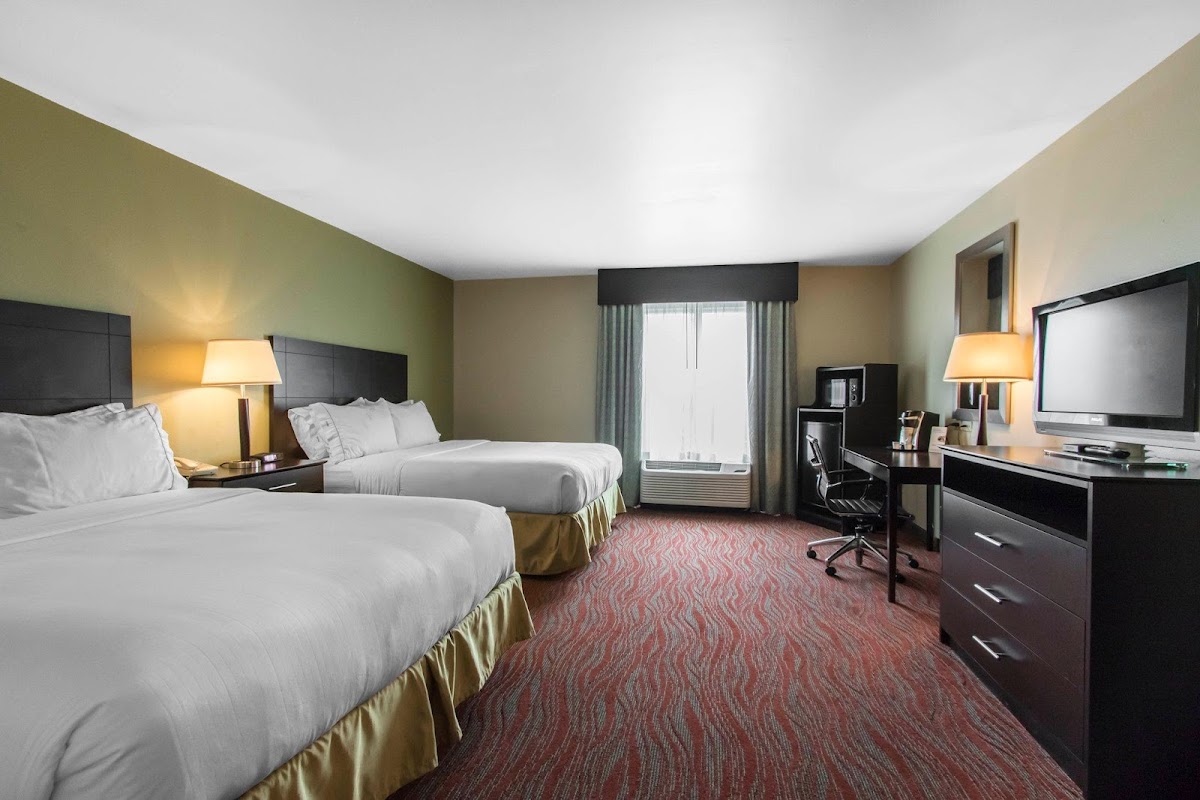 Holiday Inn Express & Suites Cullman by IHG photo 2