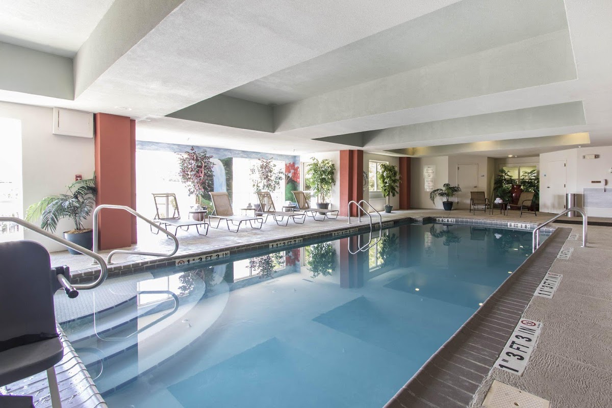 Holiday Inn Express & Suites Cullman by IHG photo 3