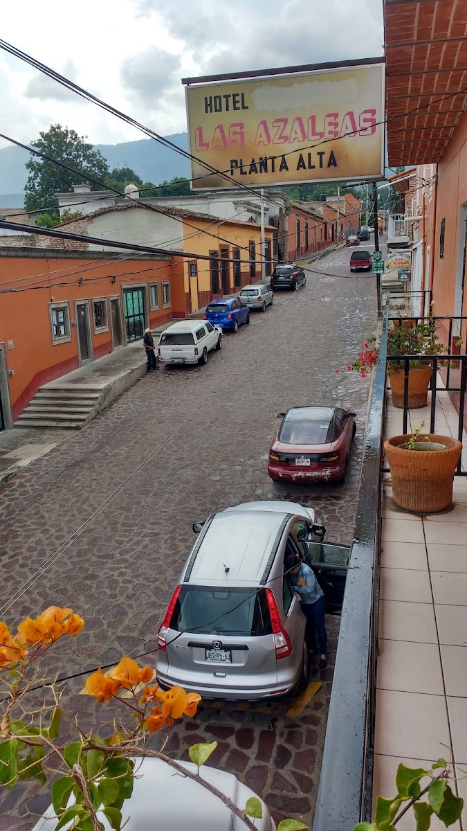 Hotel 'Las Azaleas'(Planta Alta).