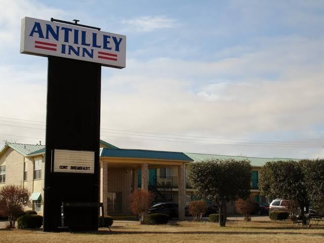 Antilley Inn