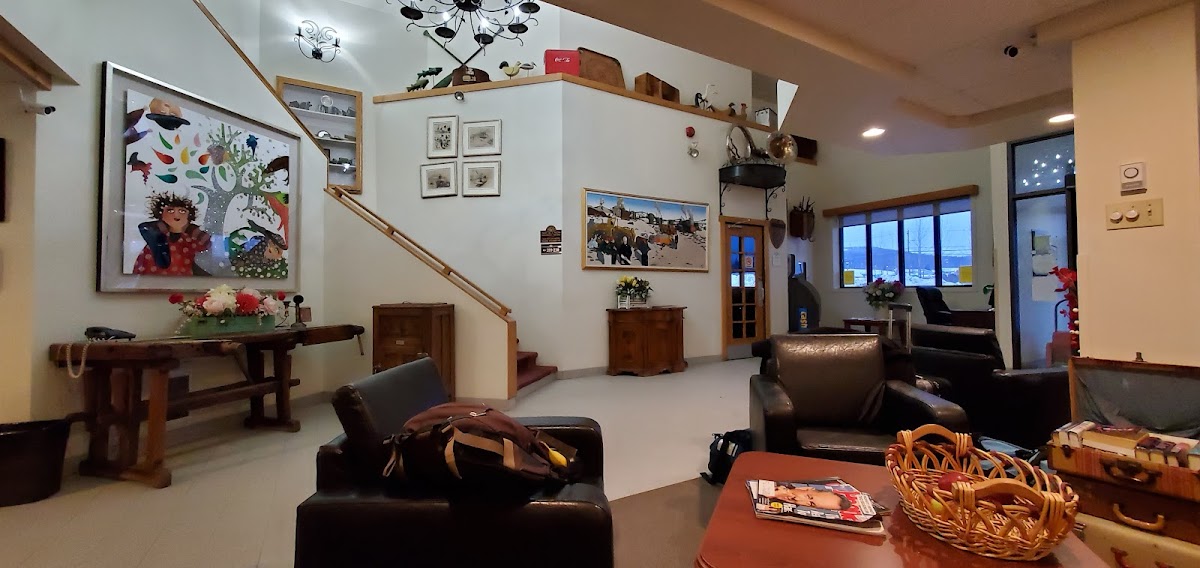 Room 8