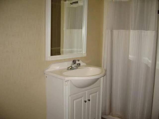 Town House Inn & Suites photo 3