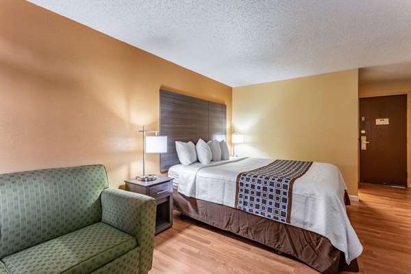 Rodeway Inn Farmington photo 2