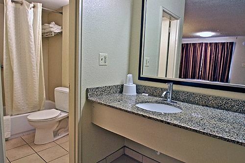 Motel 6 Washington, DC - Convention Center photo 3