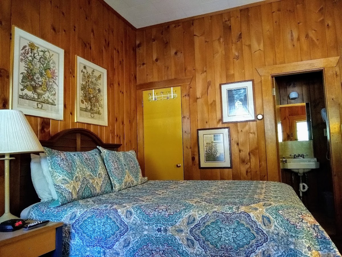 Lake Winnipesaukee Motel photo 2