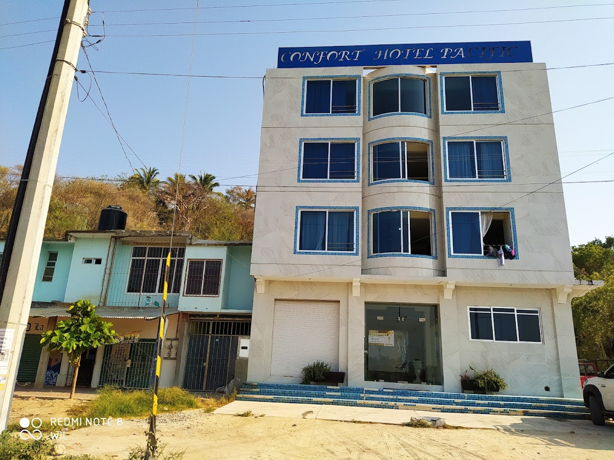 Confort Hotel Pacific