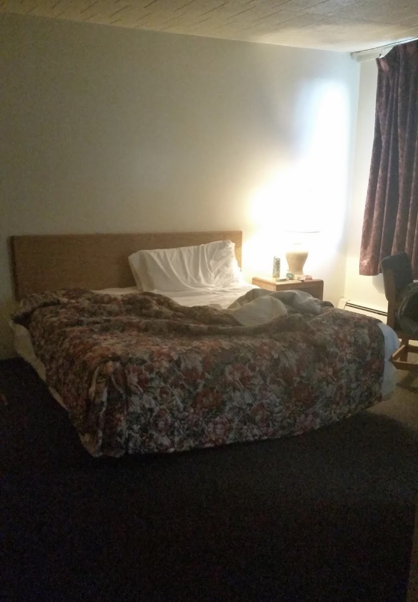 Hub Motel